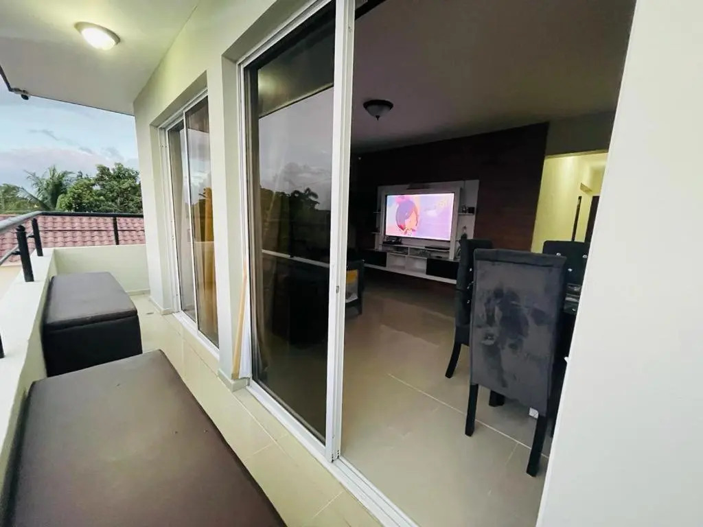 Condo 3 Bd Apt, Internet,2 Parqueo,lavadora,ac