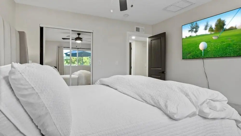Just Listed! Old Town Paradise W/htd Pool & Spa!