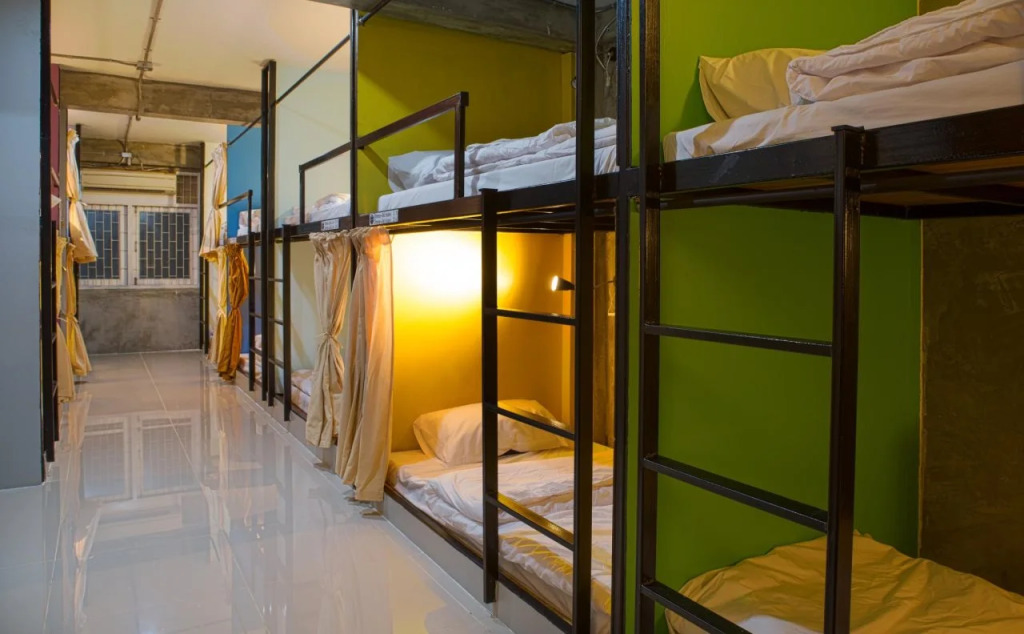 Sabaijai Hostel & Cafe