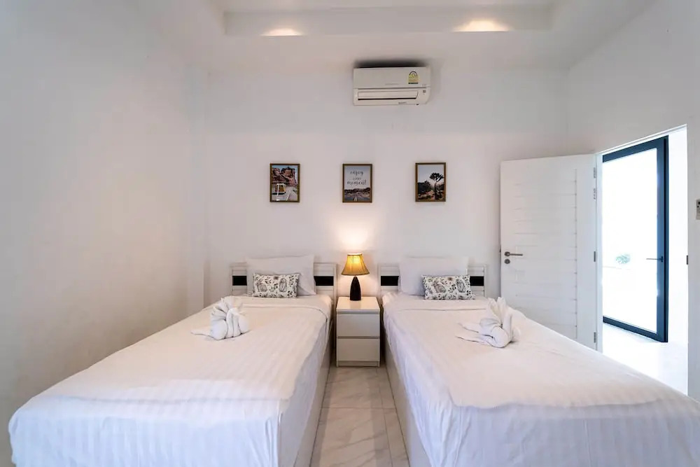 Modern Large 2 Bedroom Pool Villa PV2