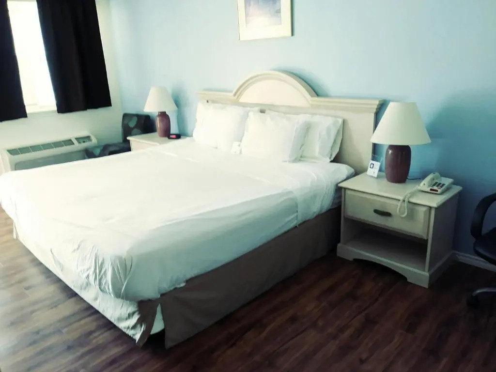 Victoria Palms Inn and Suites