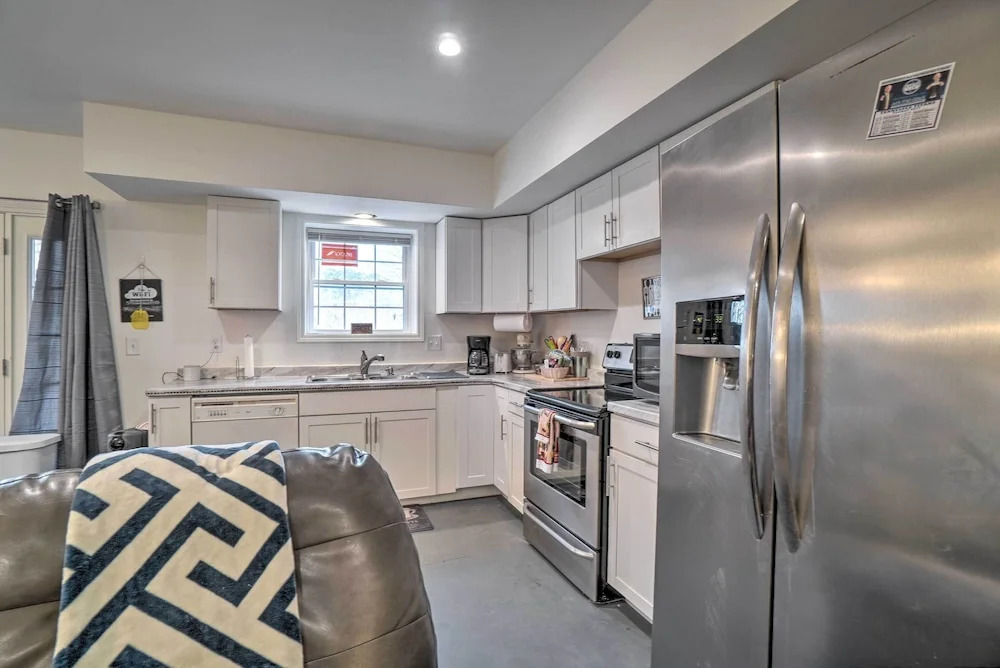 Nashville Area Apartment: 12 Mi to Downtown!