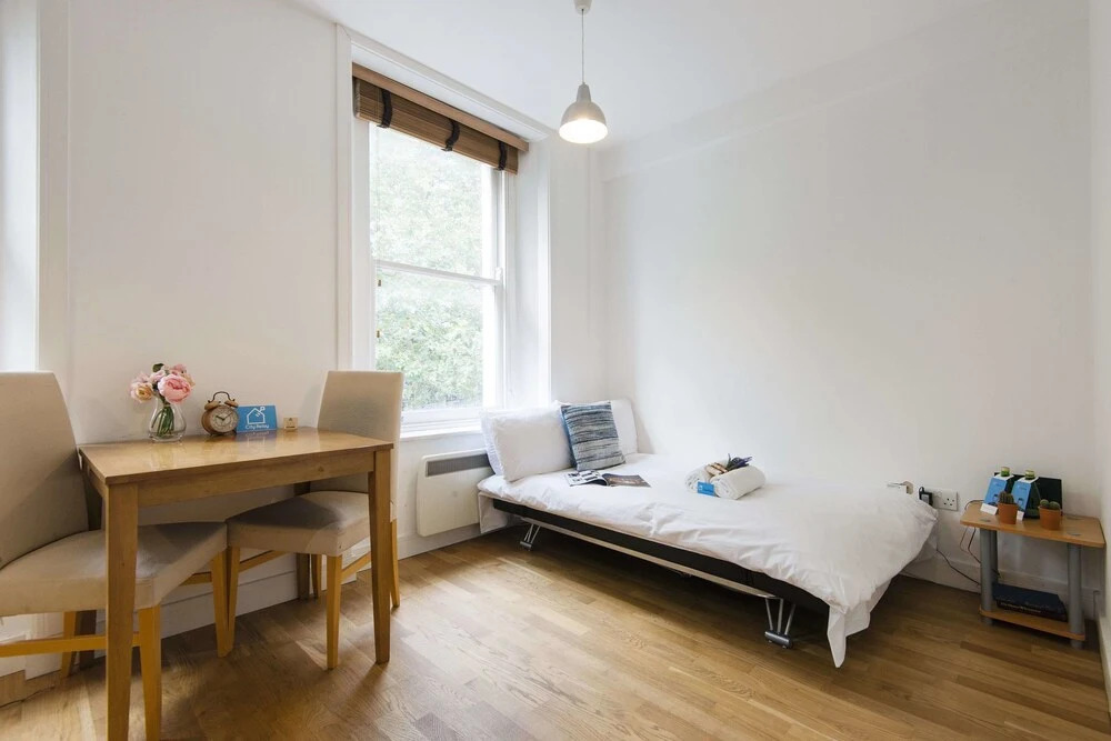 The Gray's Inn Road Apartment - MBL