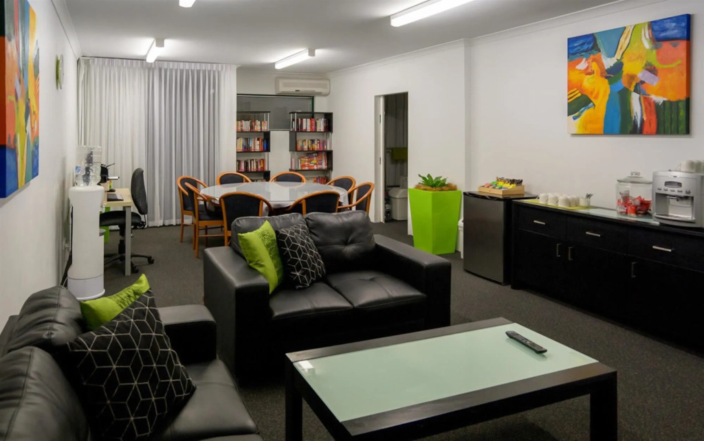 Perth Ascot Central Apartment Hotel Official