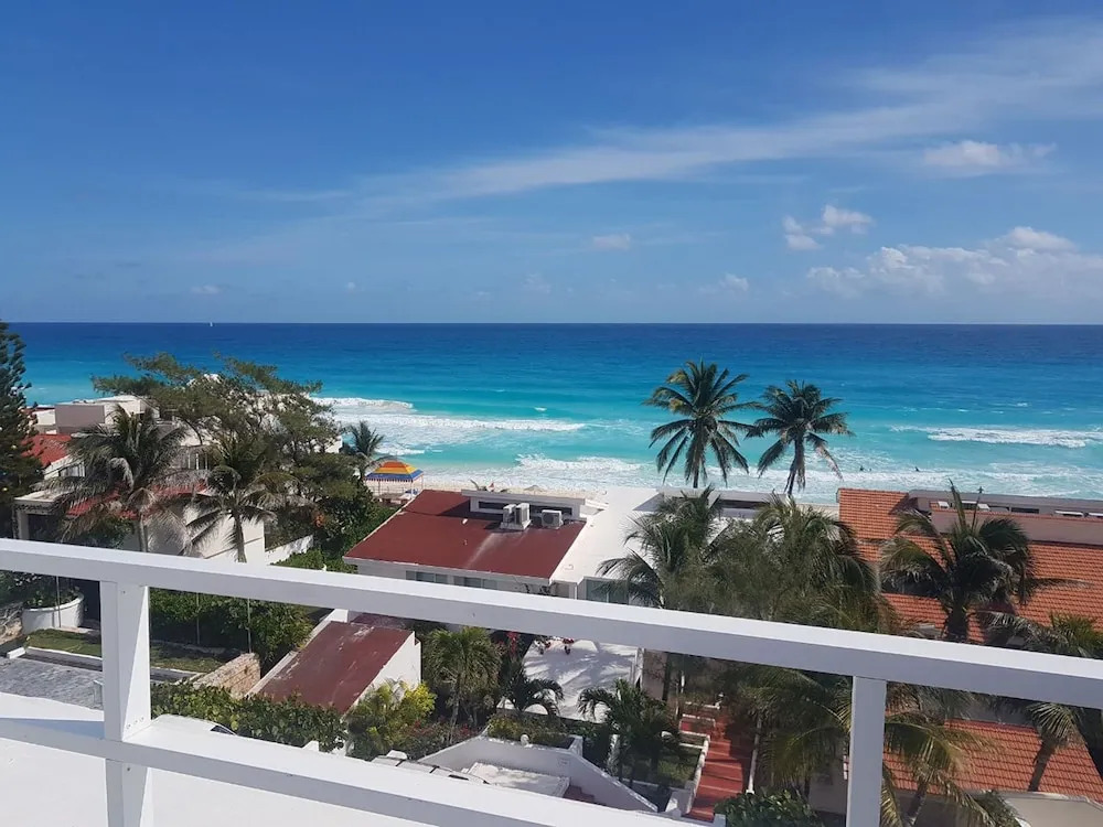 Ocean View Penthouse 2 Bedroom