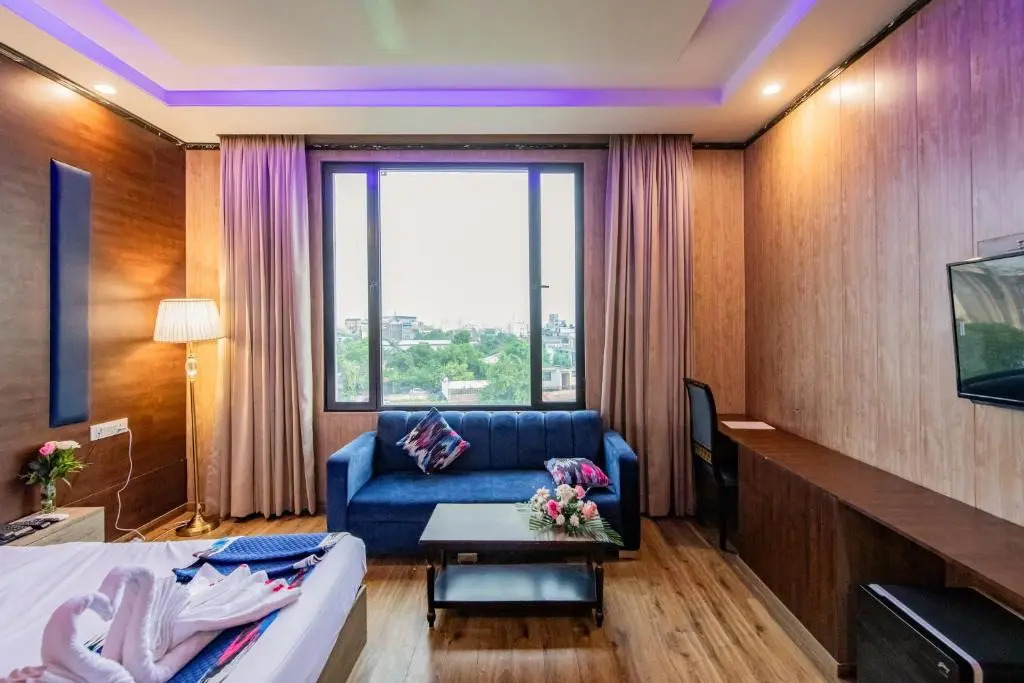 Foxoso Fiori - A Corporate Hotel