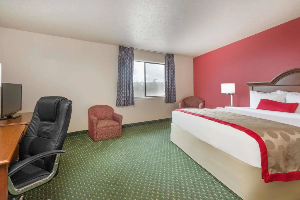 Ramada North Spokane