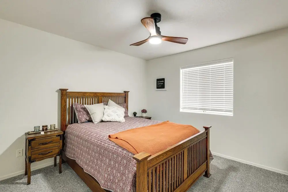 2 Mi to Beach: Lake Havasu Gem w/ Pool & Spa!
