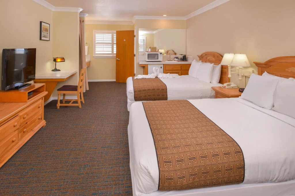 Cayucos Beach Inn