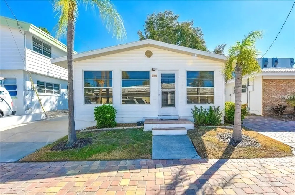 Aloha Kai Unit 48 1 Bedroom 1 Bathroom Apts