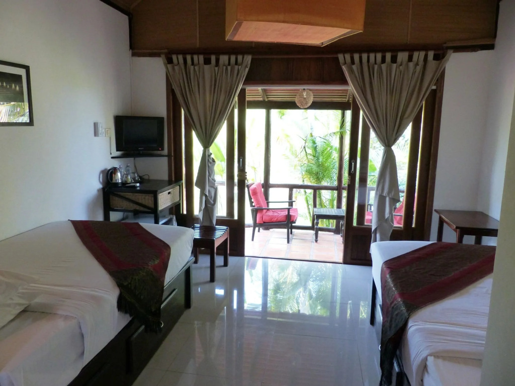 Raingsey Bungalow