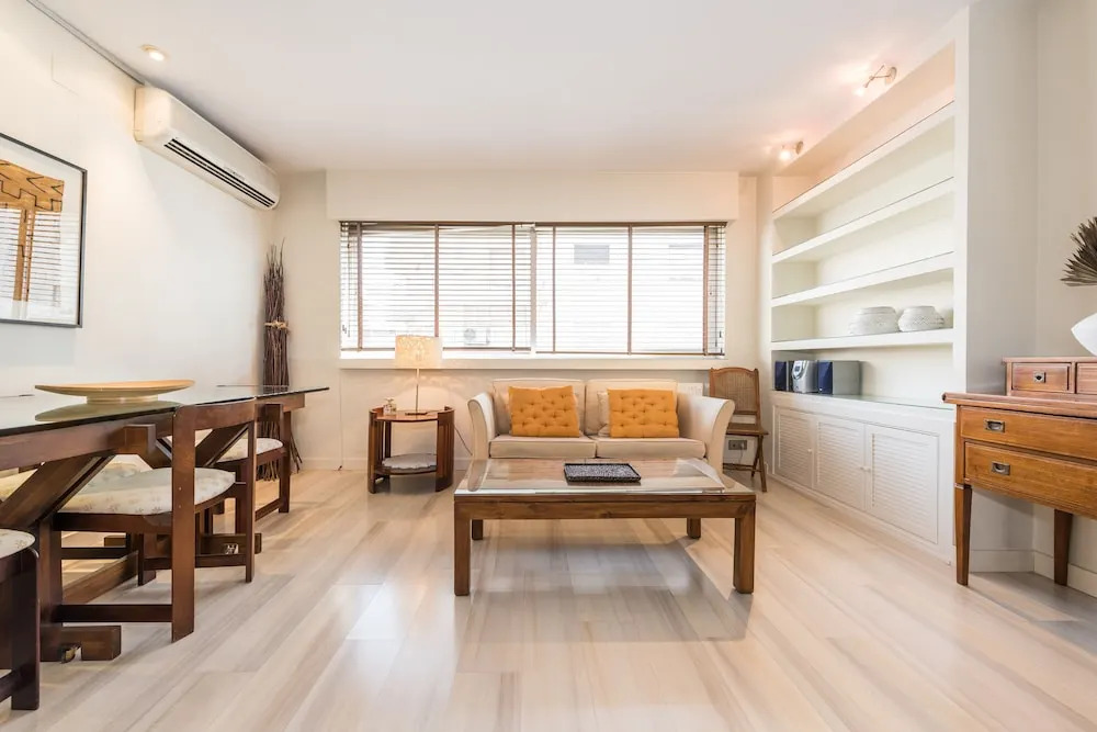 Apartamentos Day Madrid GRAN VIA I