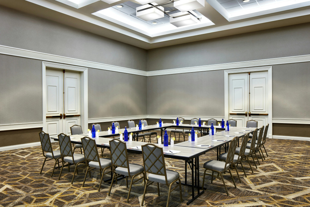 DoubleTree by Hilton Golf Resort Palm Springs