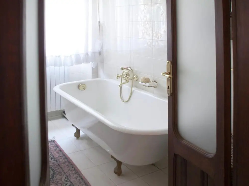 Elegant Art Nouveau Villa With Private Pool Near the Lake