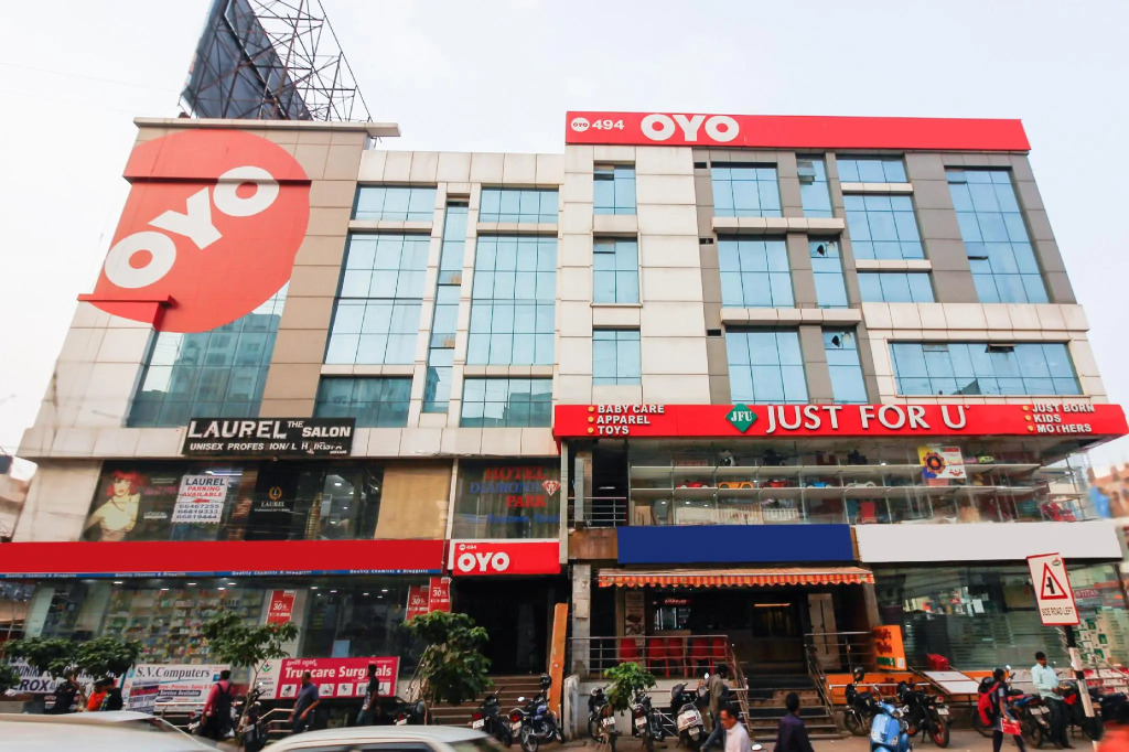 OYO 66862 Hotel Diamond Park