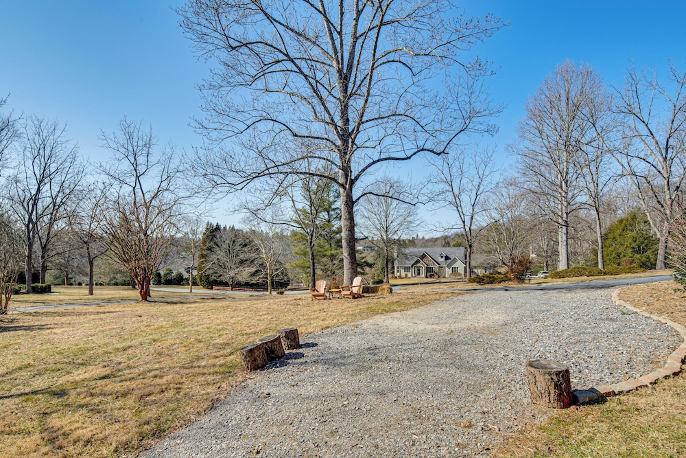 Hikes & Brews: Quiet Blue Ridge Mtn Basecamp!