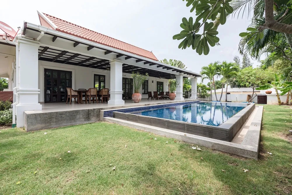 3 Bedroom Pool Villa In Banyan Residence 3B97