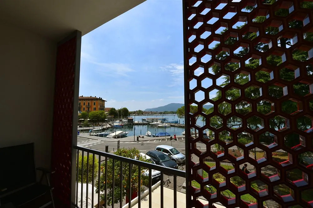 Ambra Hotel