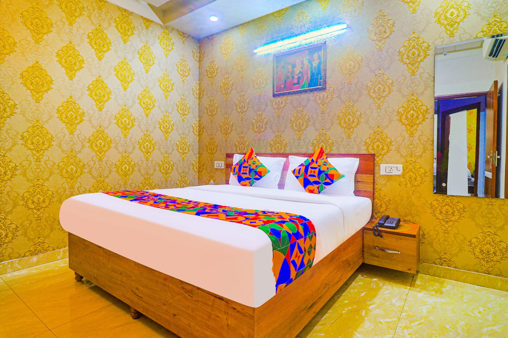 OYO 65542 Hotel Kd Inn