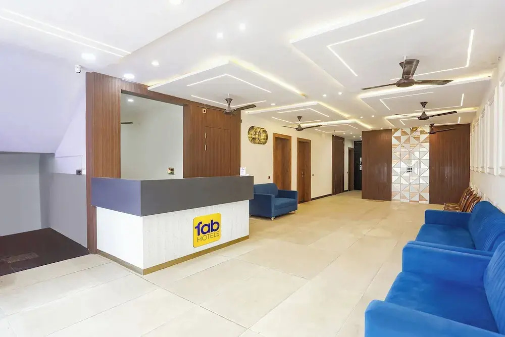 Fabhotel Shri Ram Retreat