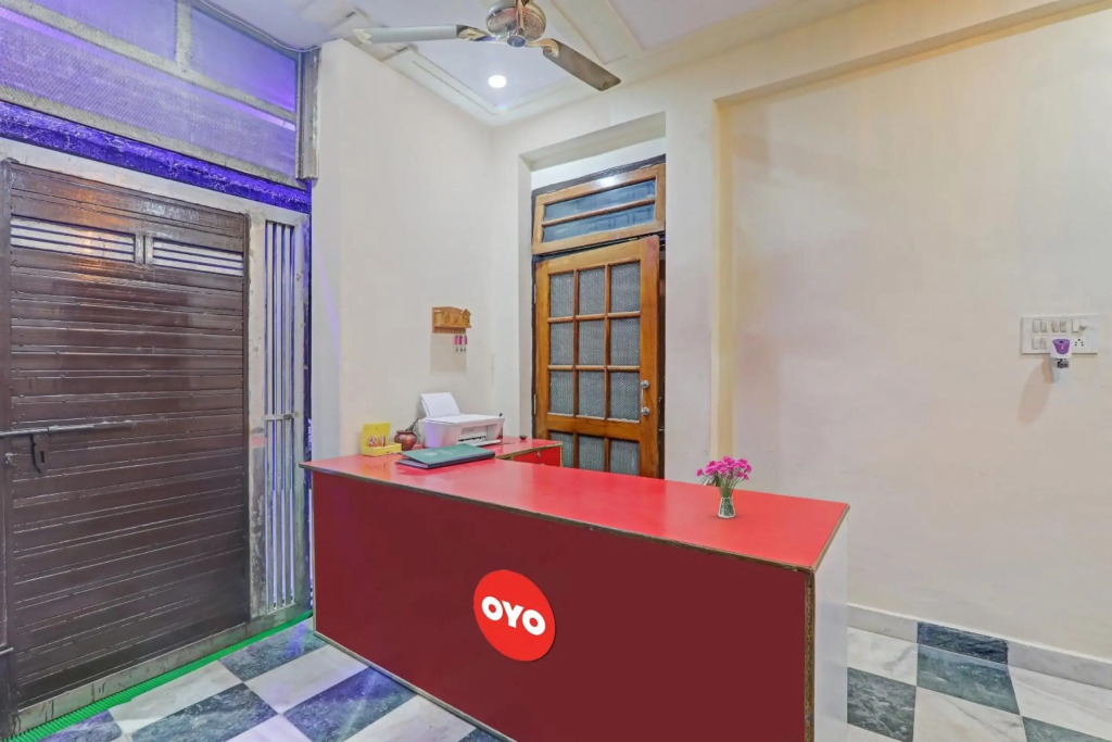 OYO Flagship 80465F R K Hotels
