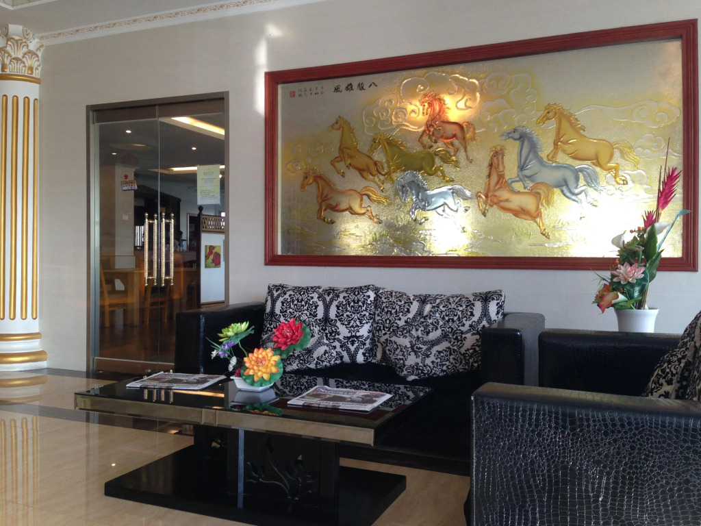 Grand Hoyah Hotel