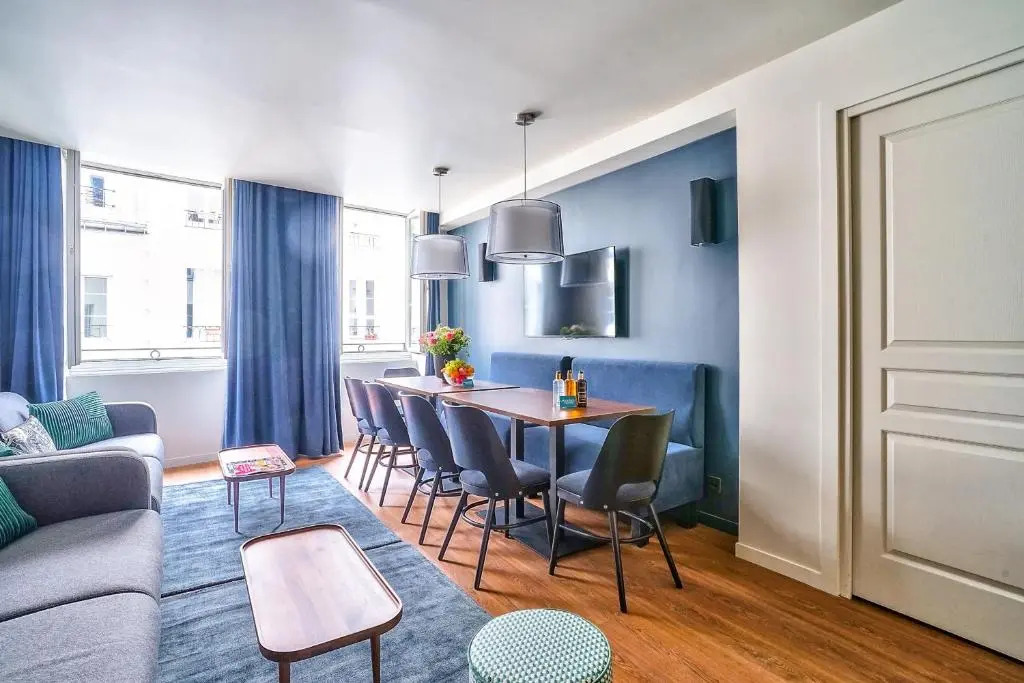 130 - Urban Brand New 110m2 Flat in Montorgueil