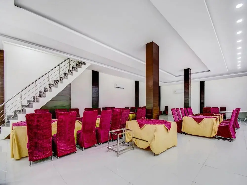 LRC Hotel & Banquet Zirakpur
