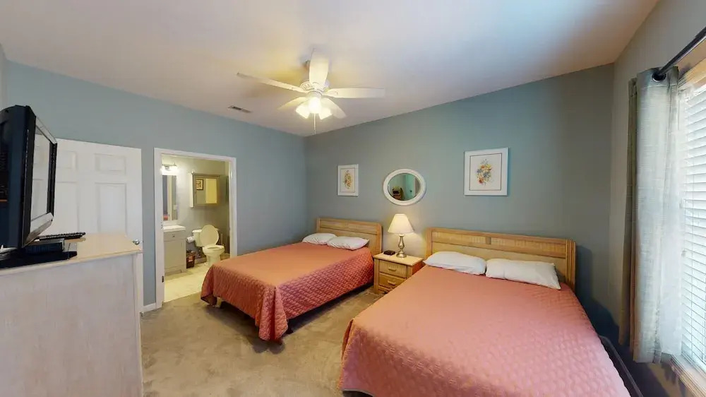 River Creek 2 Unit 2001