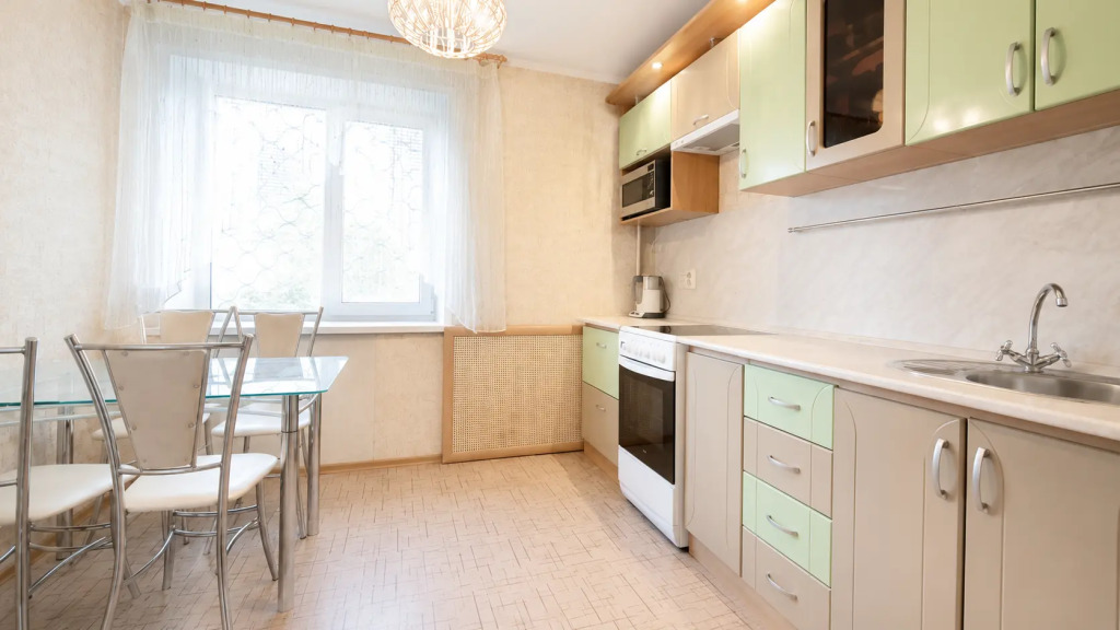 Niki Rent на Факел Социализма 18