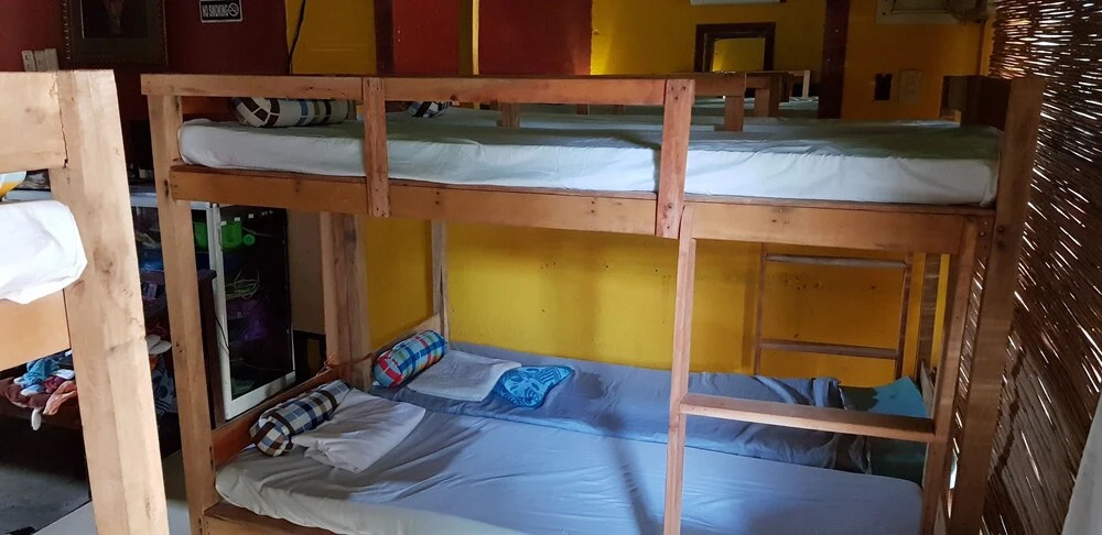 Lyn's Transient House - Hostel