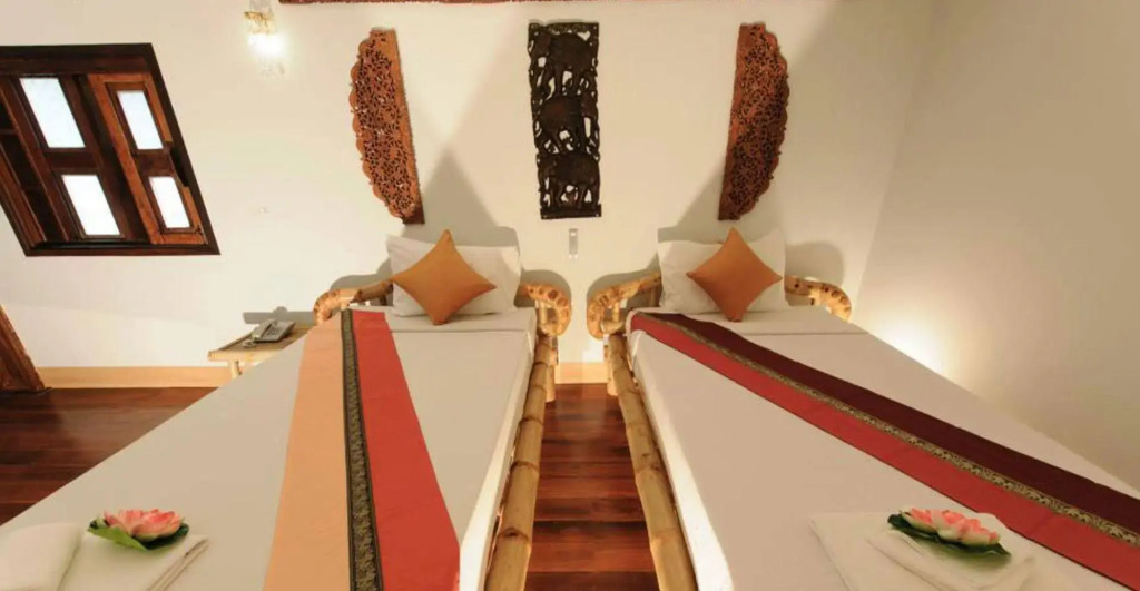 Chart Thip Resort