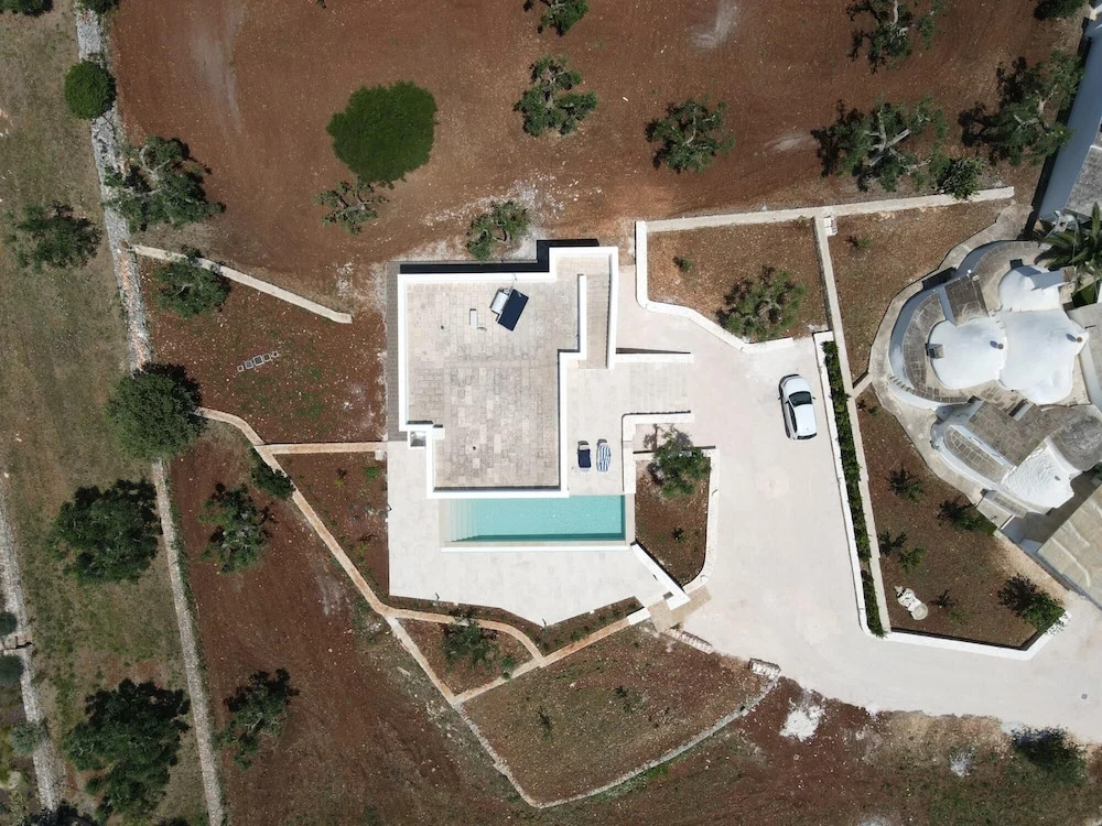 Charming Villas - Villa dItria with Trullo by Wonderful Italy