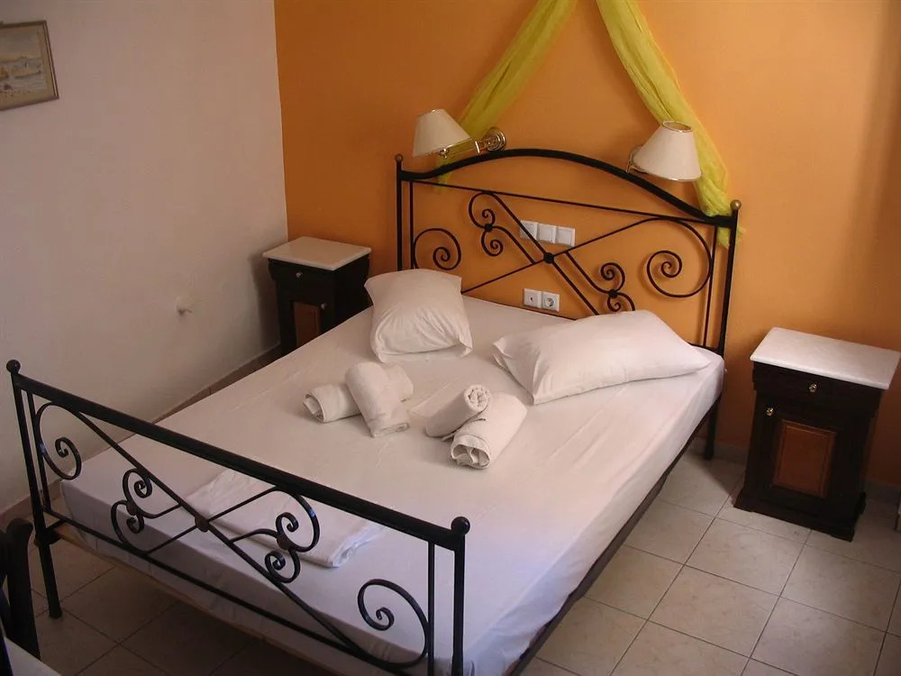Markakis Studios Fira Town