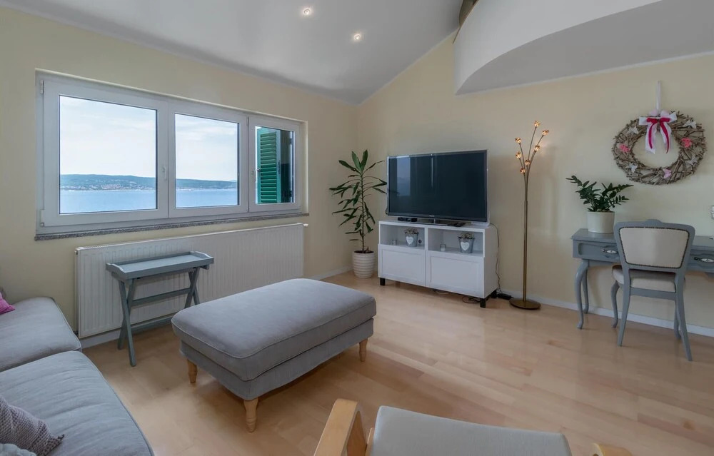 Beautiful Apartment in Crikvenica With 2 Bedrooms and Wifi