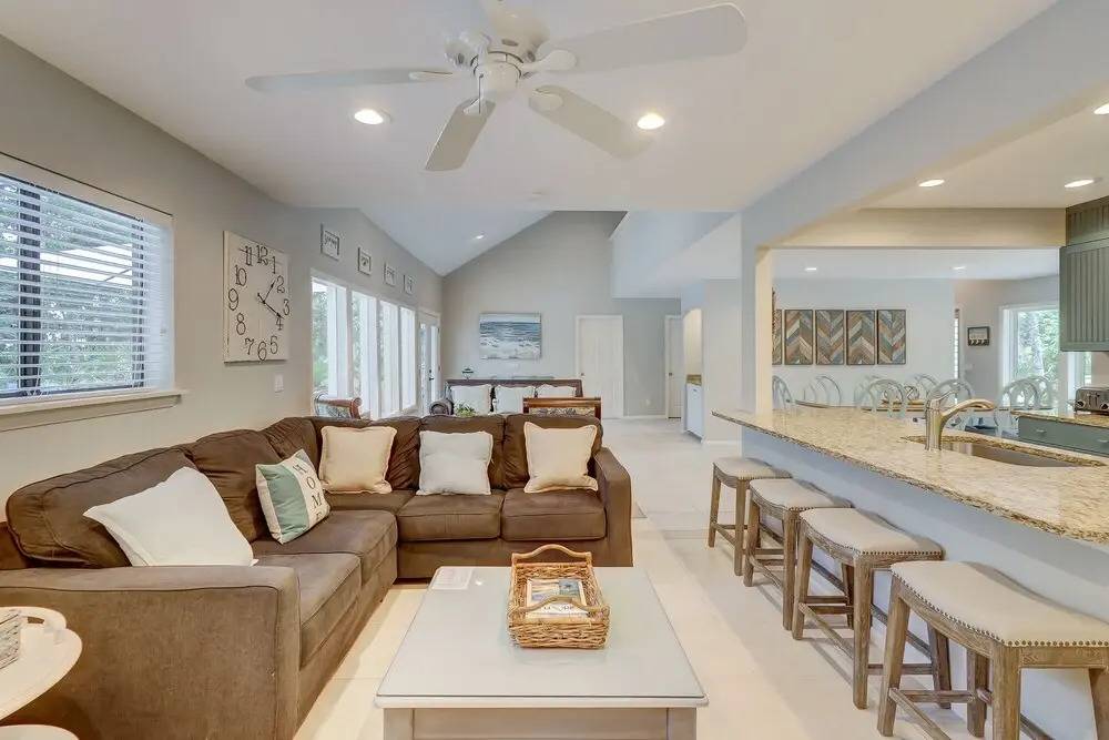 44 Sea Lane Holiday Home