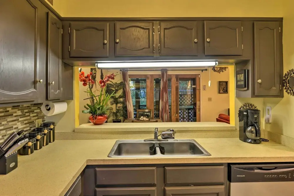 1 Block to Shore: Family Condo in Myrtle Beach!