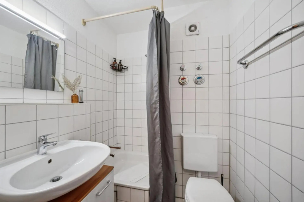 City und Bahnhof Nähe Apartment mit Terrasse, TV und Internet