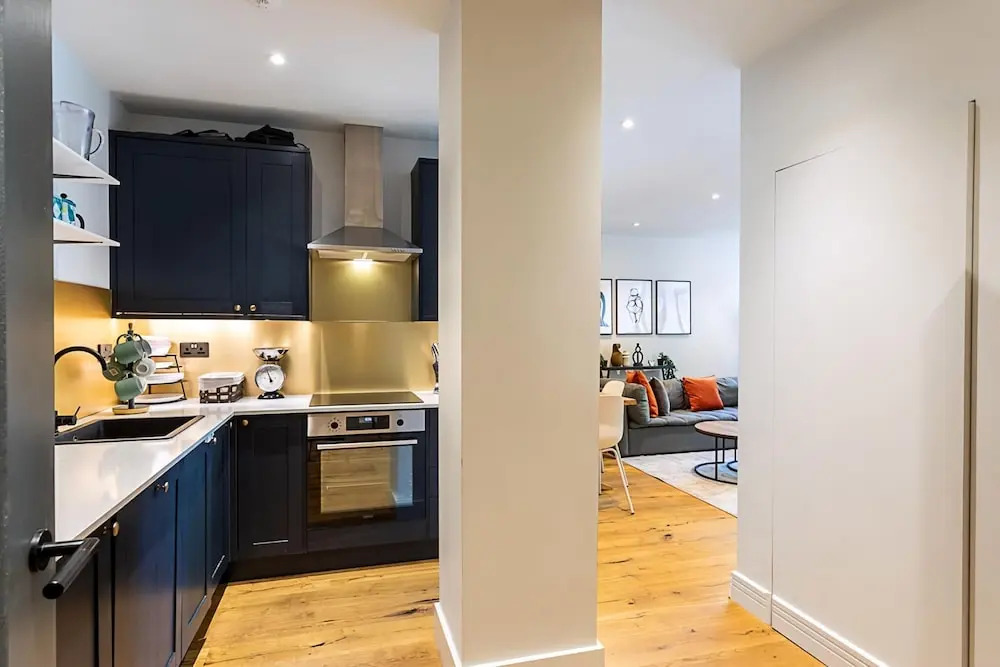 Stunning Modern Apartment in the Heart of Holborn