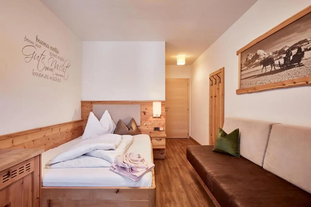 Hotel Garni Savoy - new opening