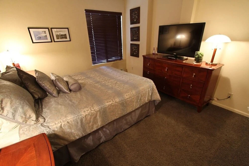 Summit 208 1 Bedroom 1 Bathroom Condo