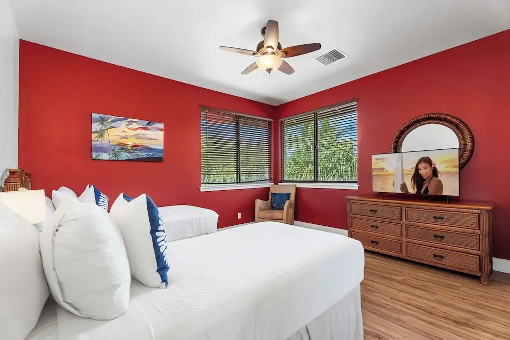 Updated Unit - Perfect Location - Vrkcv
