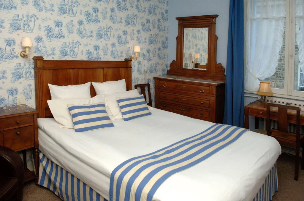 Logis Hôtel Restaurant le Printania