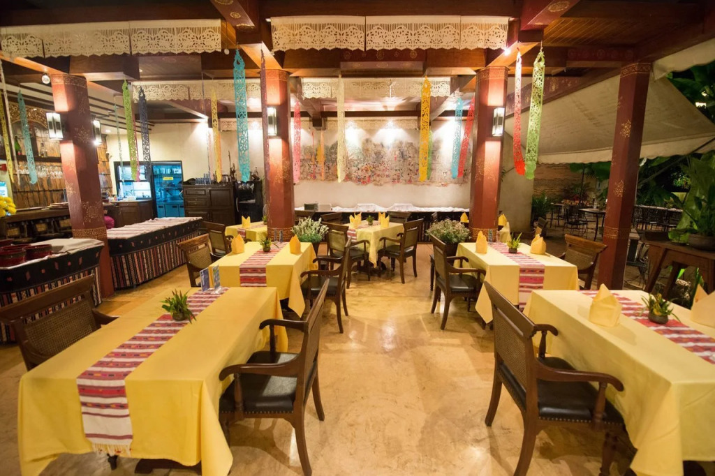 Yaang Come Village Hotel