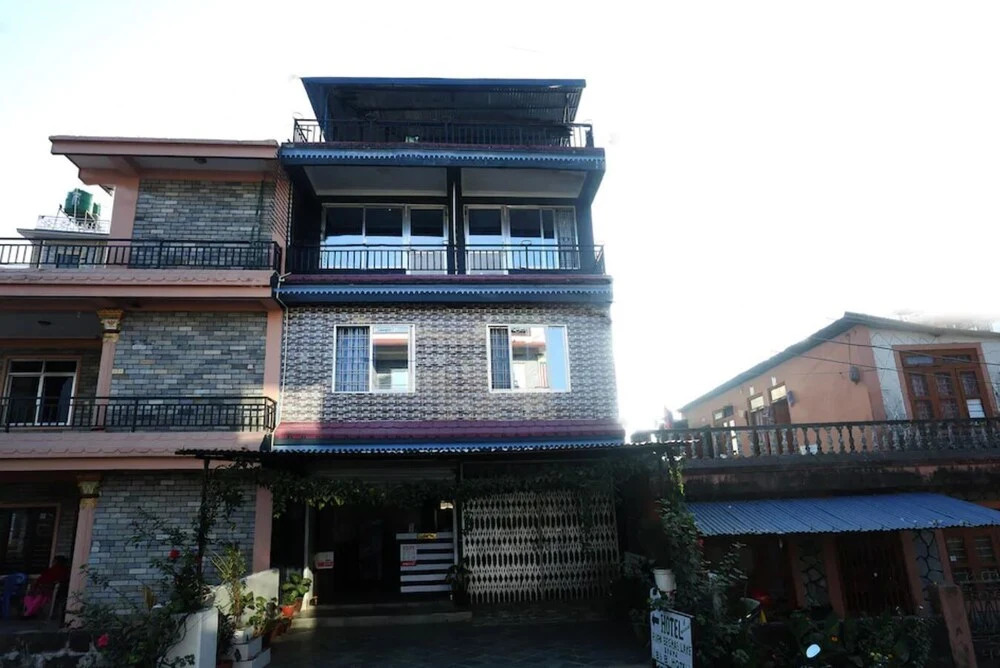 OYO 663 Hotel Rupa Begnas Lake Inn