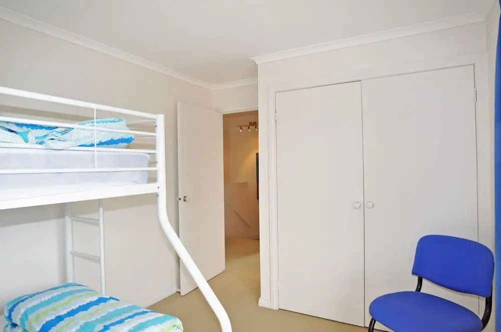 The Esplanade 4 - Free Wifi & Foxtel Included