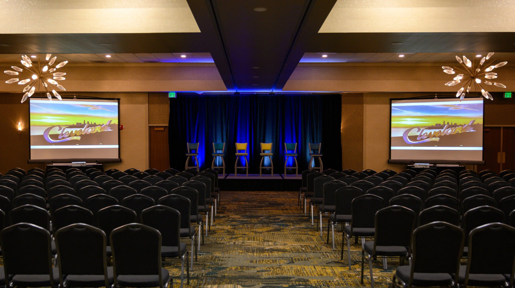 Holiday Inn Cleveland - South Independence by IHG