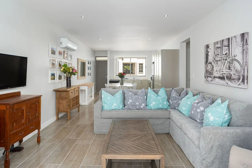 Le Bourgette Luxury Apartments Franschhoek