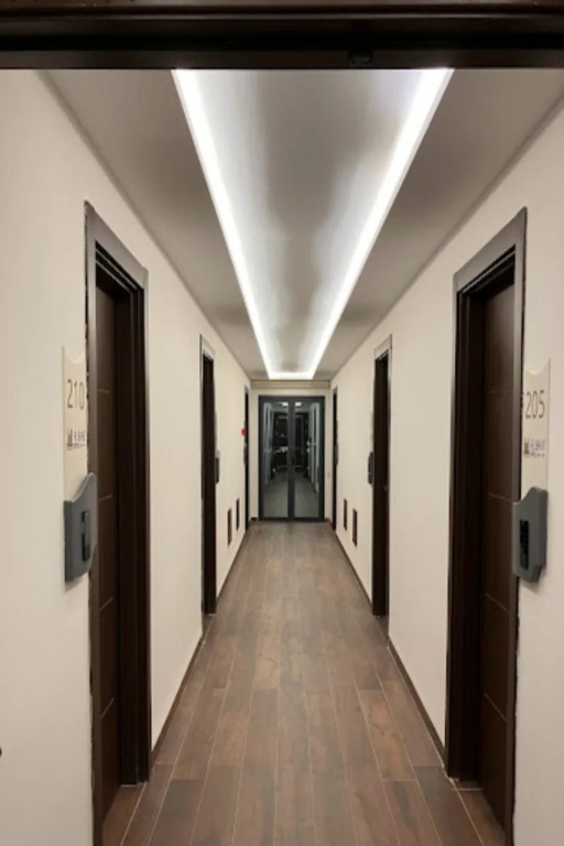 Al Bayt Hotel