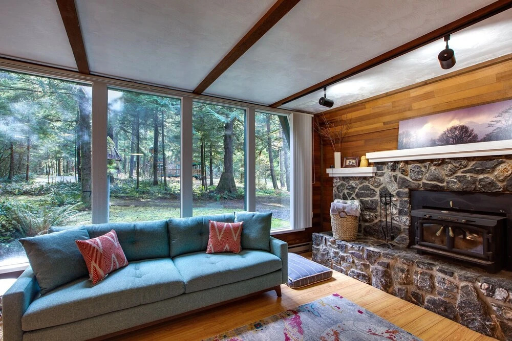 Snowline Cabin #45 - A Traditional Mountain Family Chalet!